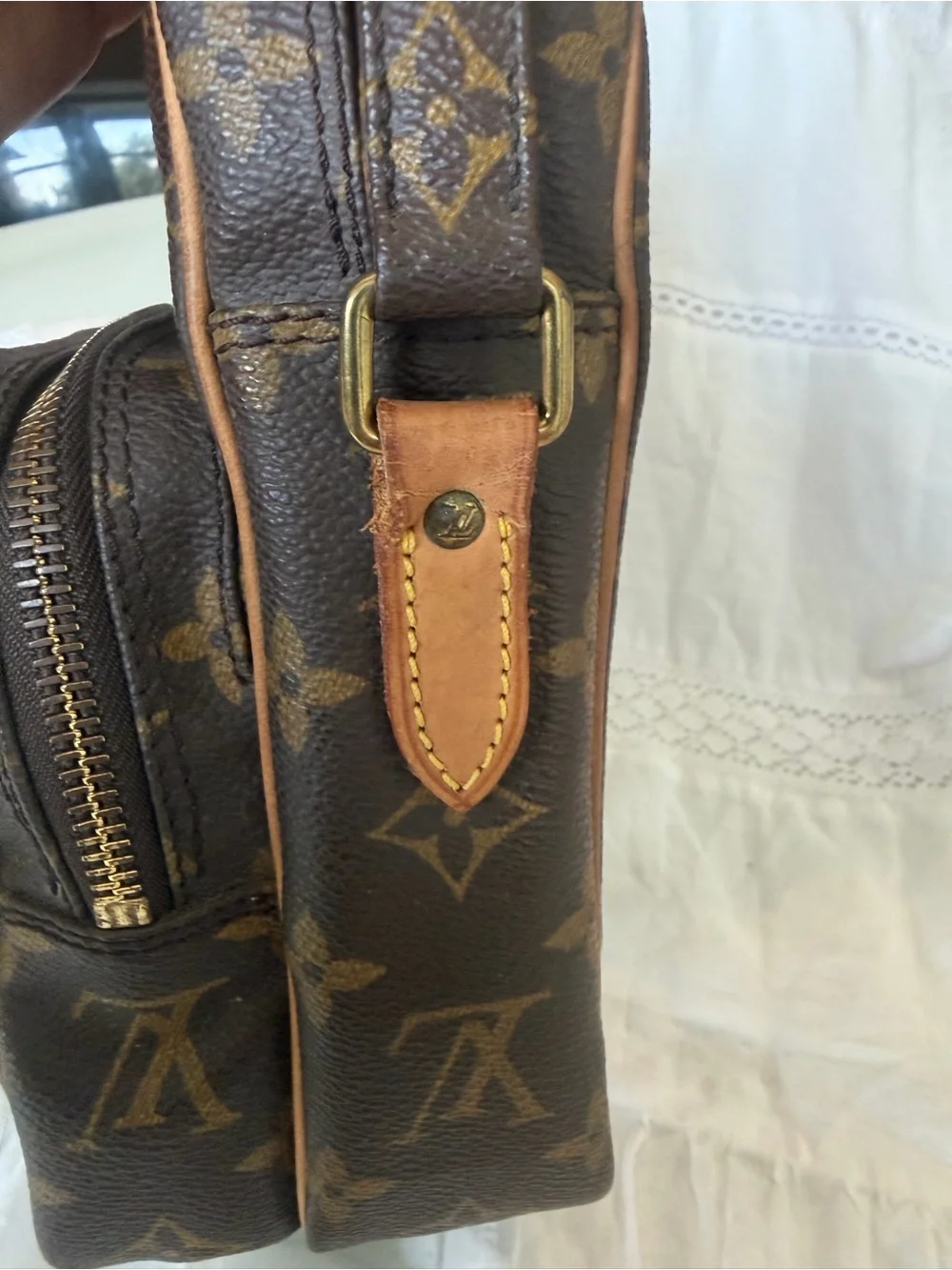 Louis Vuitton Monogram Canvas Crossbody Bag - Brown/Gold